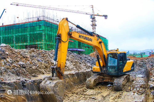 工地施工挖掘機 建筑施工中的核心力量